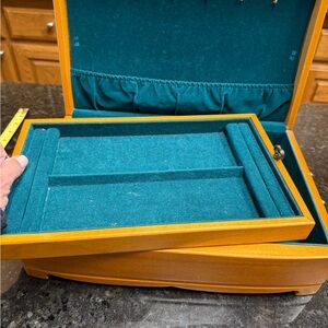 Reed & Barton/Eureka Manufacturing Co. Wooden Jewelry Box with Brass Plate teal